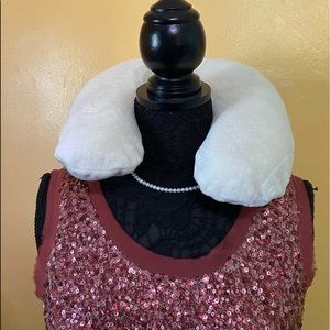 Deluxe Comfort Memory Foam Travel Pillow